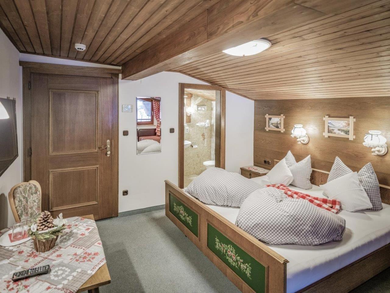 Gaestehaus Elfriede Inklusive Sommerbergbahnticket Haldensee Værelse billede